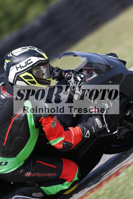 /Archiv-2025/45 10.08.2025 Plüss Moto Sport ADR/Freies Fahren/404